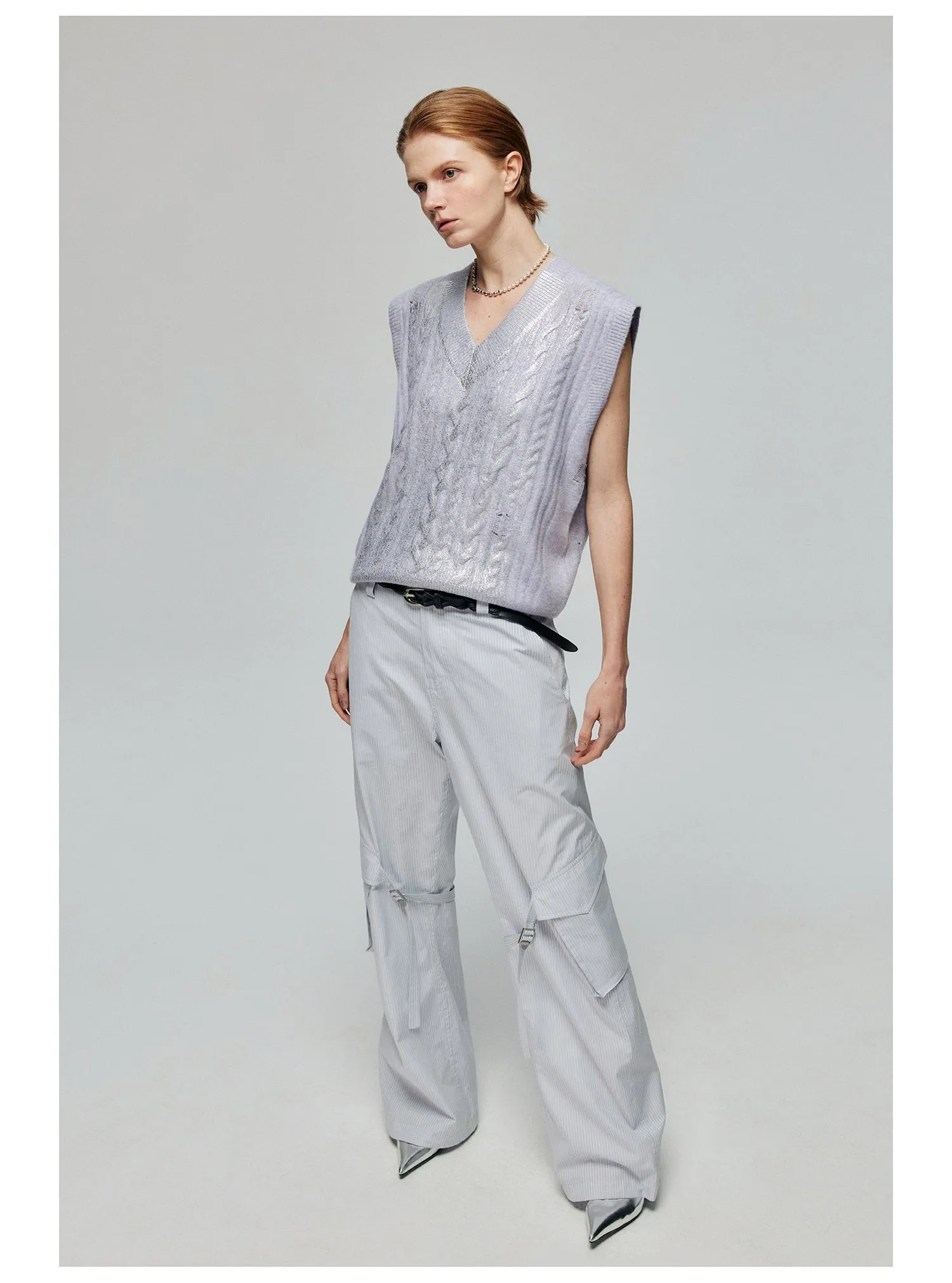 Adjustable strap casual pants