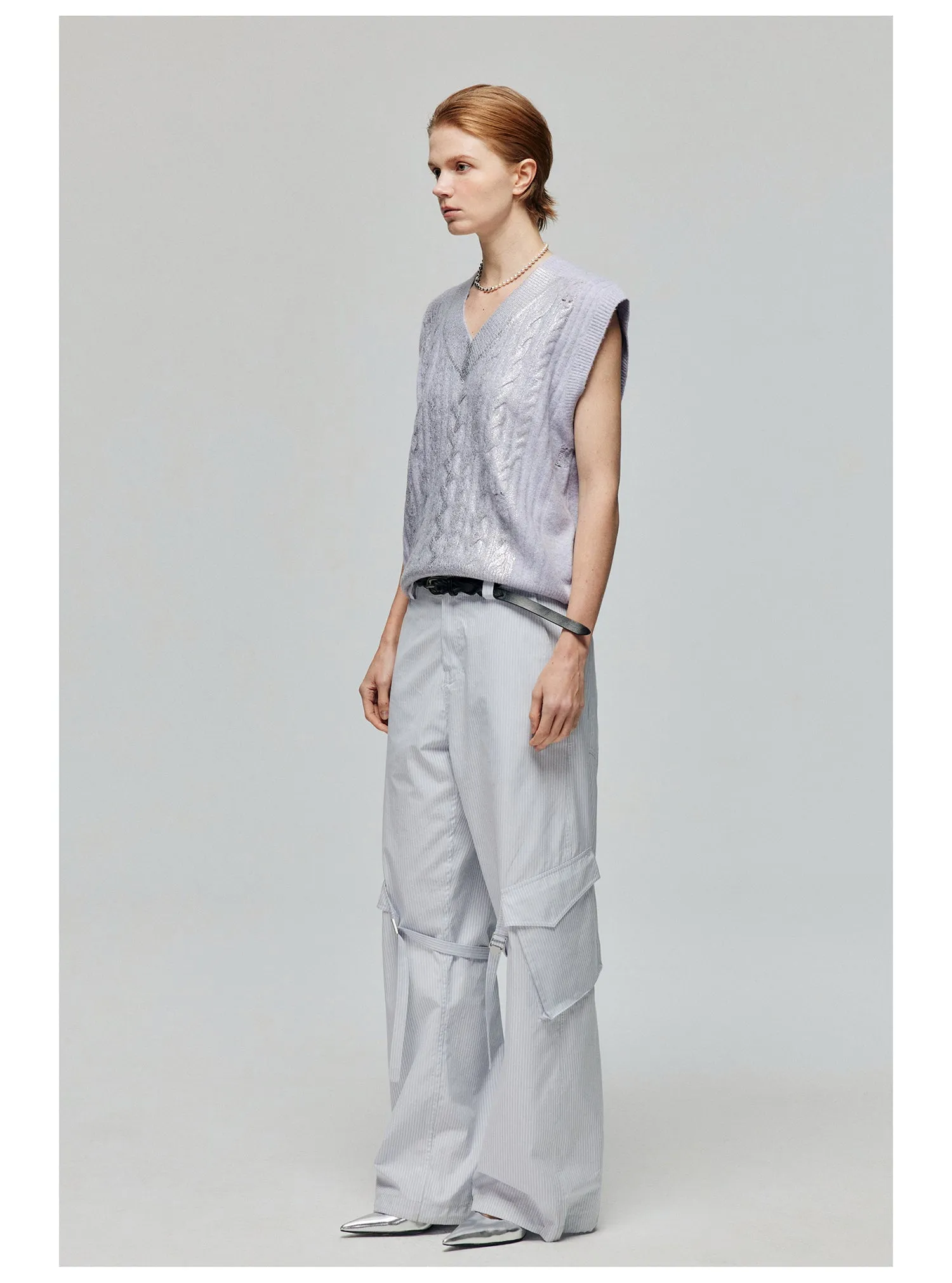 Adjustable strap casual pants