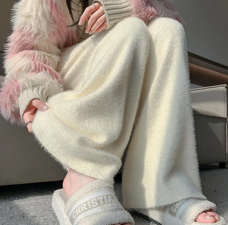 Fashionkova Dania Plush Knit Lounge Pants