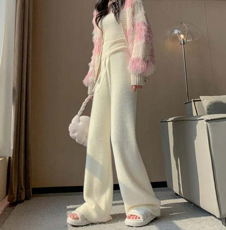 Fashionkova Dania Plush Knit Lounge Pants