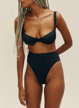 Gaia Top & Classic Hotpant Bottom