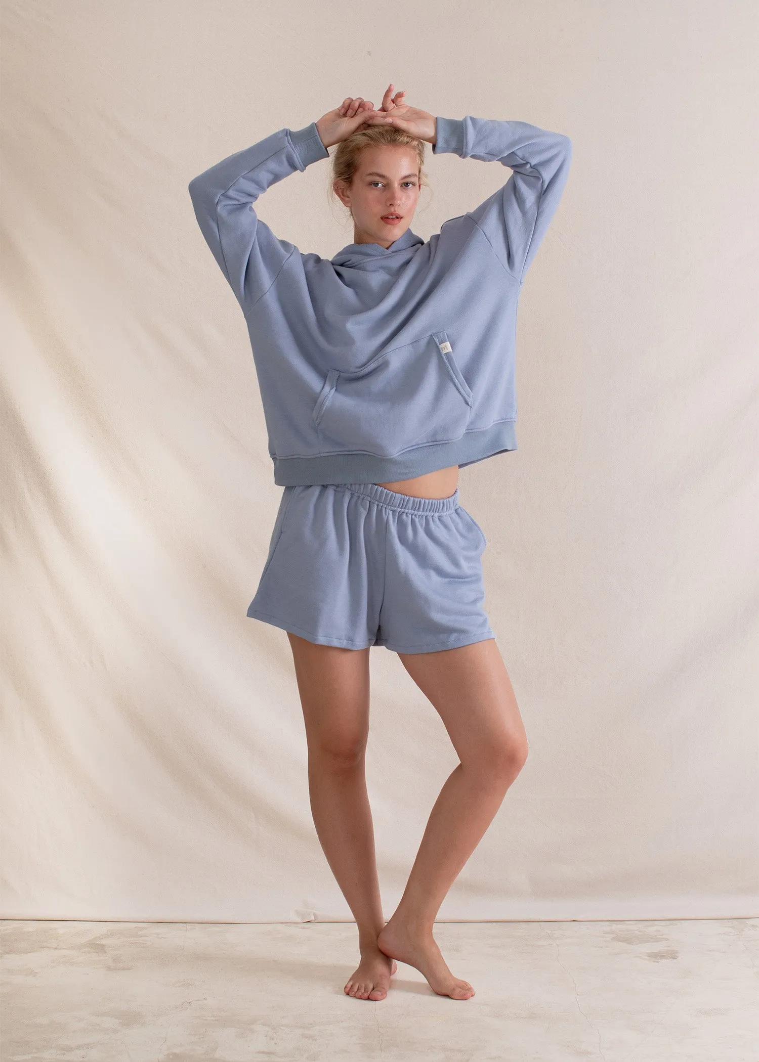 Sunday Shorts Iris