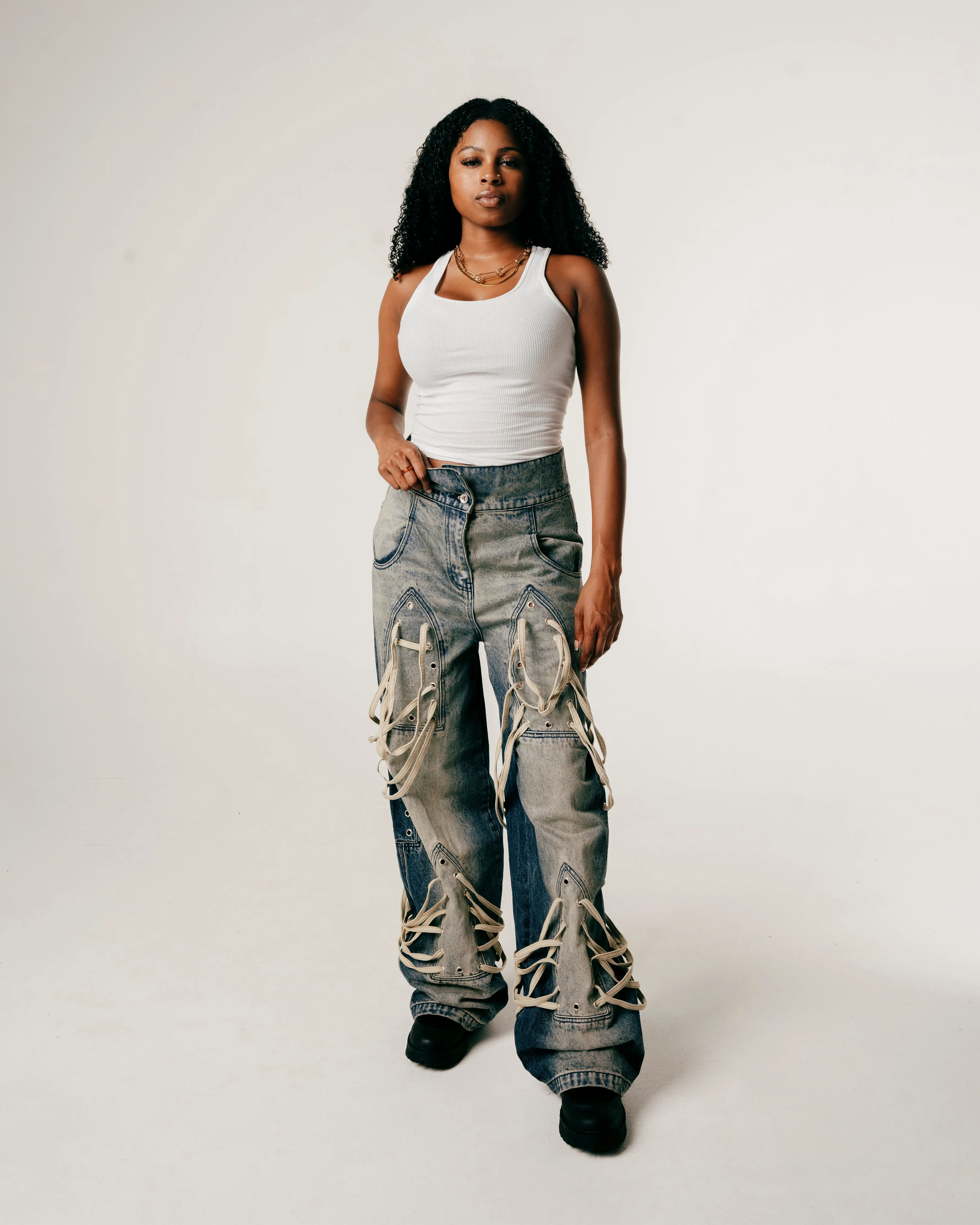 WOMEN'S LACED STAINED GLASS FOLD DENIM