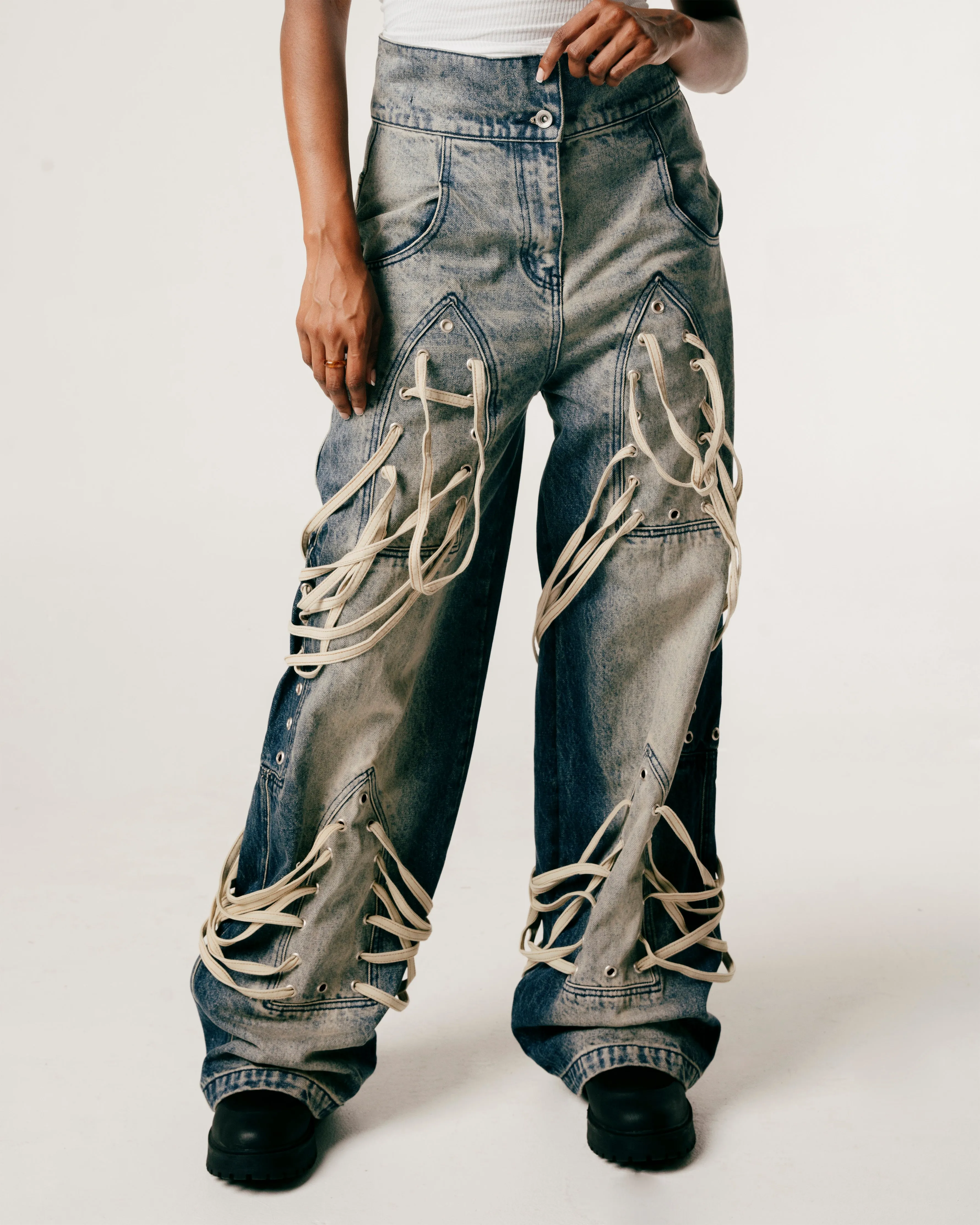 WOMEN'S LACED STAINED GLASS FOLD DENIM